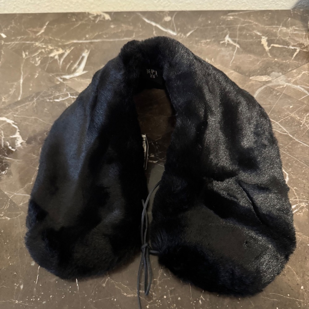 Vintage Faux Fur Collar Black Wrap Scarf Tie Closure Made in Canada F-93